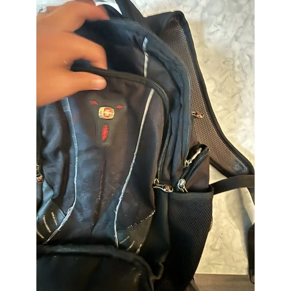 SwissGear Synergy Laptop Backpack Black Fits 16